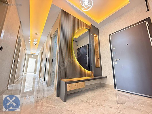 Kapalı Otoparklı **Güney Doğu** Ara Kat Lüx 4+1 !